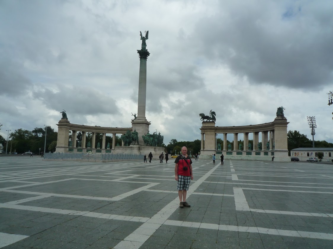 Budapešť: Hősök tere – Námestie hrdinov