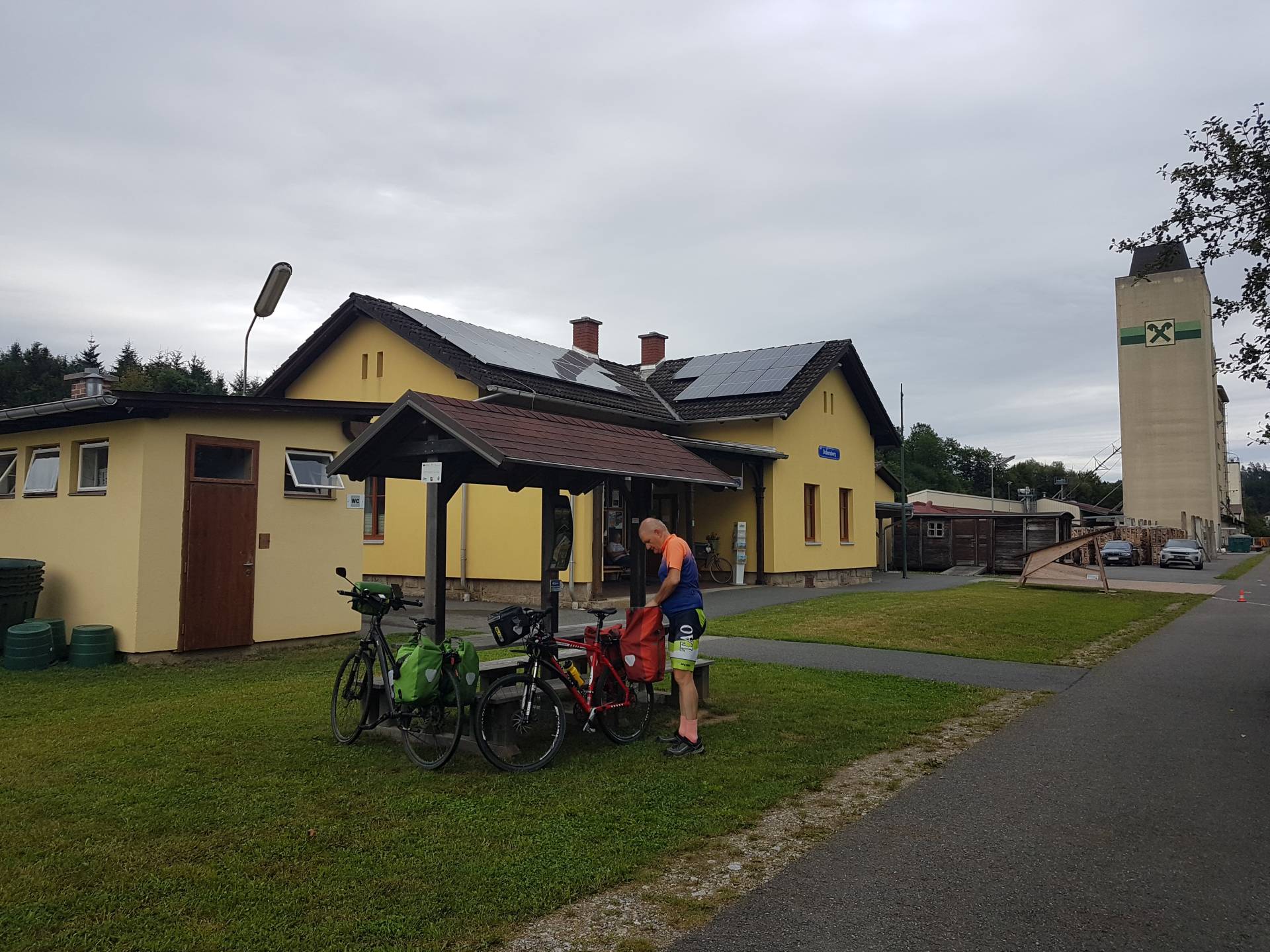 Raňajky na odpočívadle v Dobersbergu