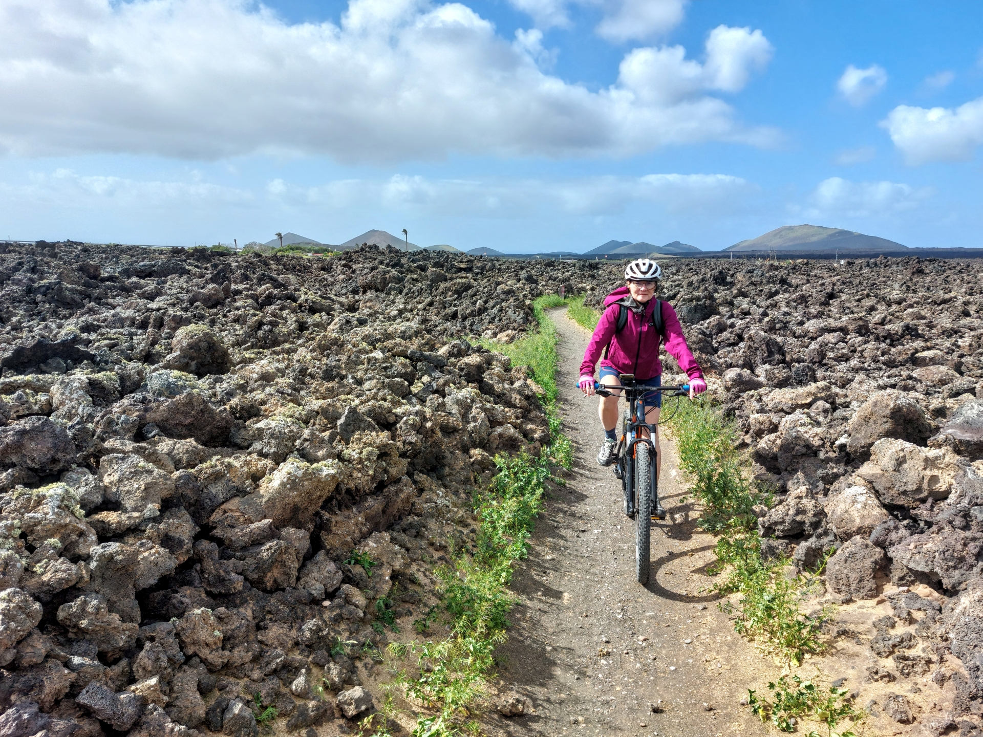 Na bicykli po ťavom chodníku