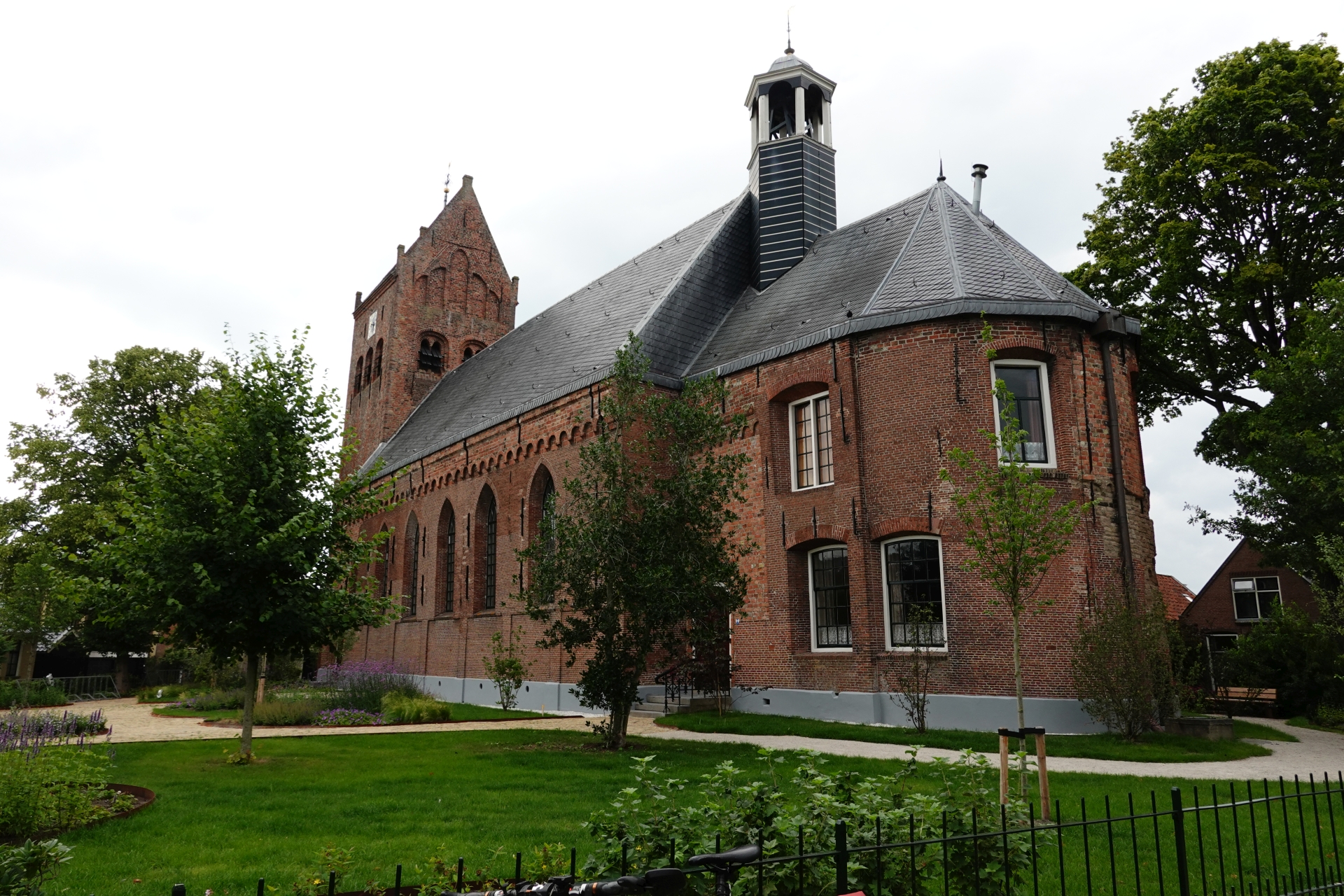 Kostol sv. Petra v Grou